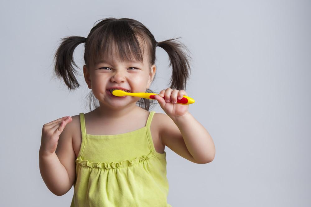 How to Ensure Your Child’s Healthy Teeth
