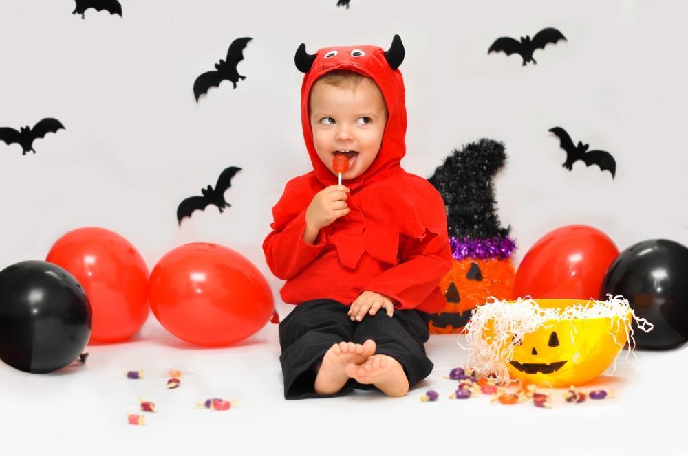 Halloween Treats That Are Scary for Your Dental Health